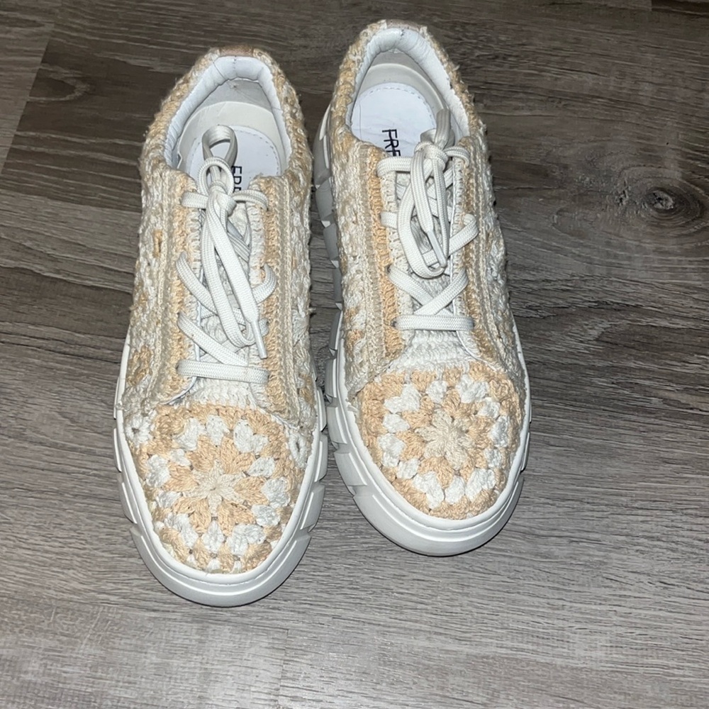 Free people sneakers
